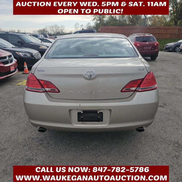 2005 Toyota Avalon 4dr Sedan XLS - 22941959 - 3