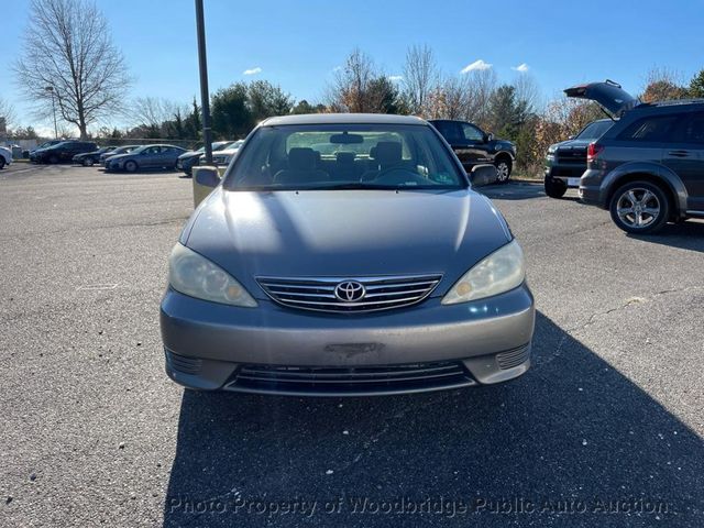 2005 Toyota Camry  - 22953965 - 1