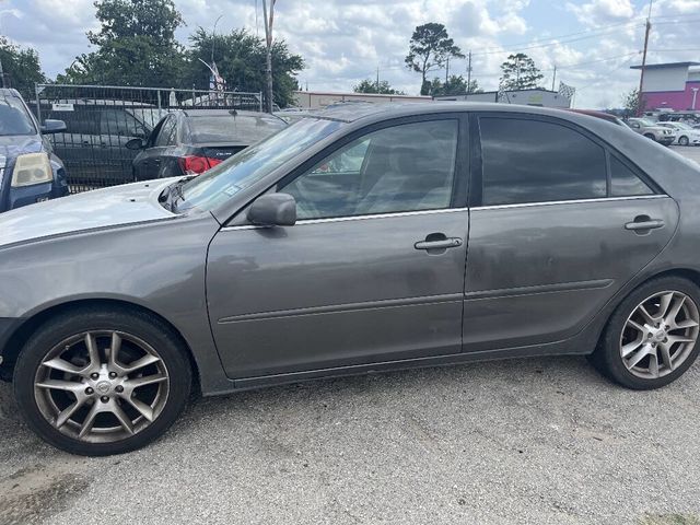 2005 Toyota Camry  - 22855371 - 1