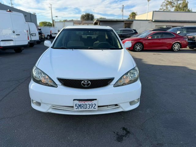 2005 Toyota Camry  - 23049297 - 1