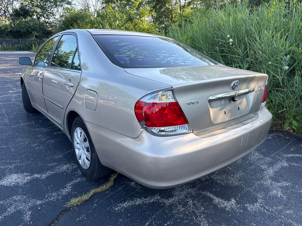 2005 Toyota Camry  - 23052928 - 2