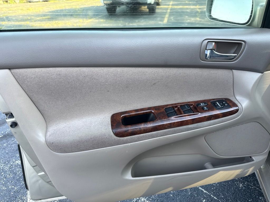 2005 Toyota Camry  - 23052928 - 8