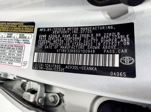 2005 Toyota Camry 4dr Sedan LE Automatic - 22935353 - 32