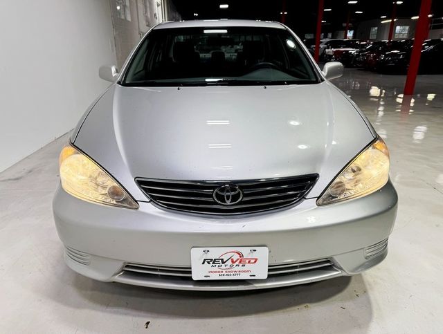 2005 Toyota Camry 4dr Sedan LE Automatic - 22935353 - 7
