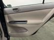 2005 Toyota Camry 4dr Sedan LE Automatic - 22961853 - 17