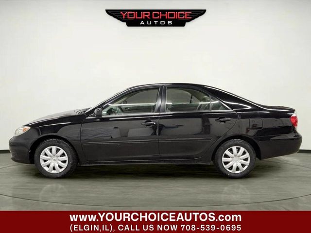 2005 Toyota Camry 4dr Sedan LE Automatic - 22961853 - 1