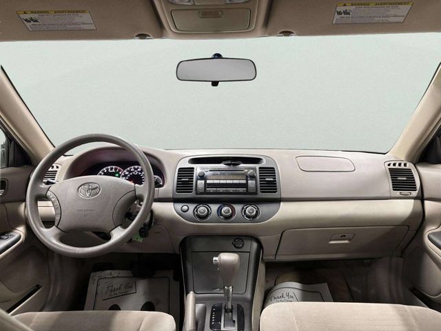 2005 Toyota Camry 4dr Sedan LE Automatic - 22961853 - 21