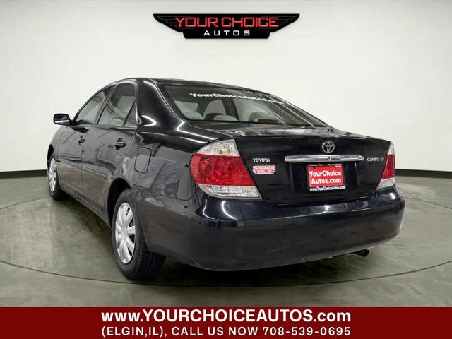 2005 Toyota Camry 4dr Sedan LE Automatic - 22961853 - 2