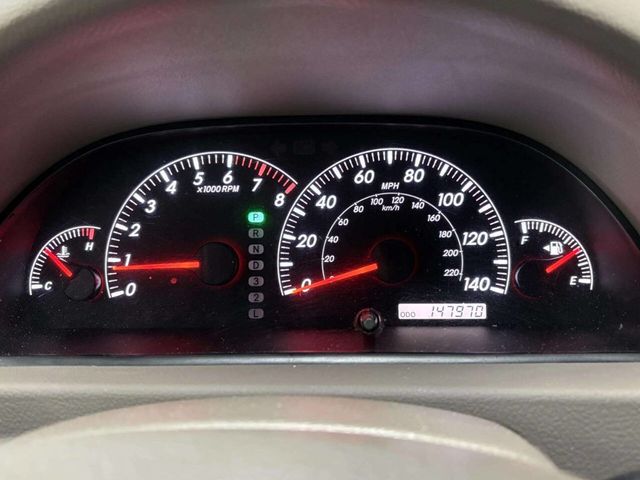 2005 Toyota Camry 4dr Sedan LE Automatic - 22961853 - 32