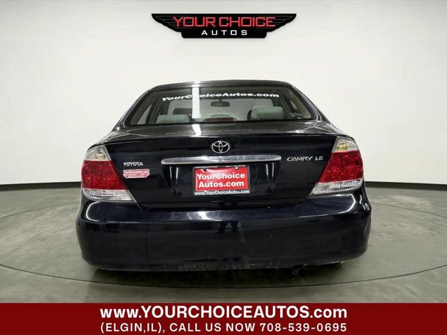2005 Toyota Camry 4dr Sedan LE Automatic - 22961853 - 3