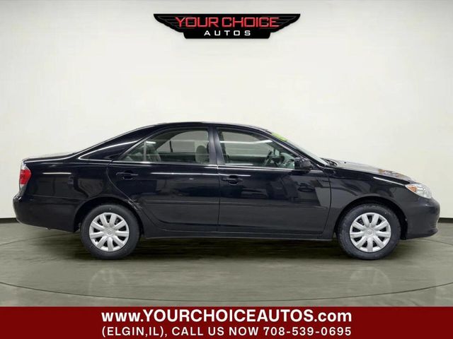 2005 Toyota Camry 4dr Sedan LE Automatic - 22961853 - 5