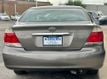 2005 Toyota Camry 4dr Sedan LE Automatic - 22552238 - 23