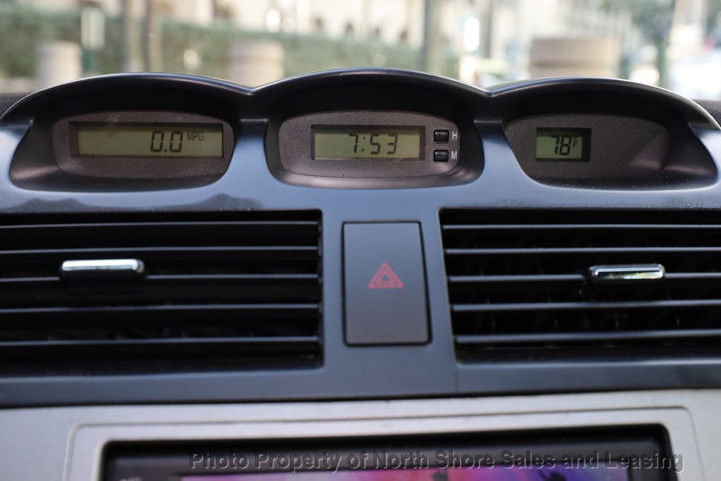 2005 Toyota Camry Solara 2dr Convertible SE V6 Automatic - 22961903 - 38