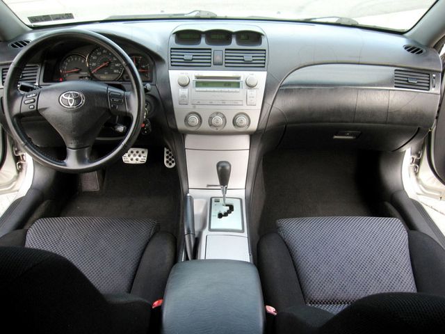 2005 Toyota Camry Solara 2dr Coupe SE Automatic - 23095277 - 19