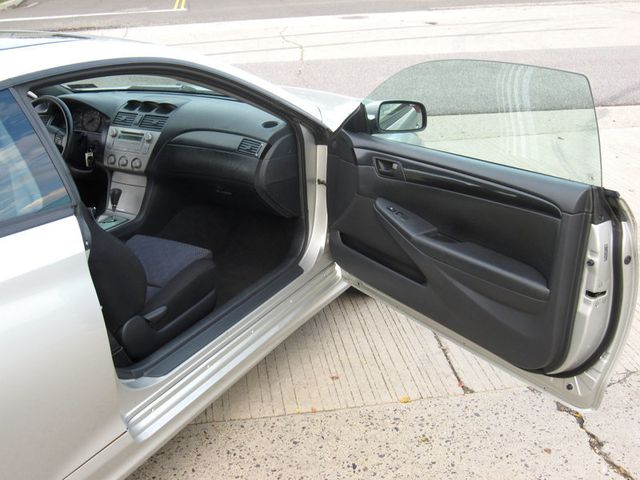 2005 Toyota Camry Solara 2dr Coupe SE Automatic - 23095277 - 20