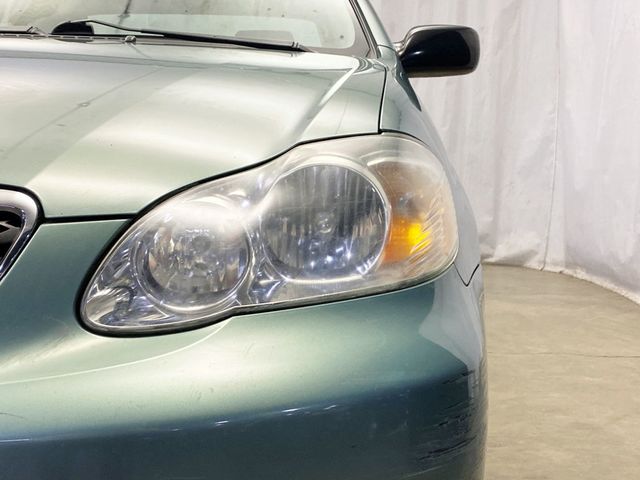 2005 Toyota Corolla 4dr Sedan CE Automatic - 22988903 - 11