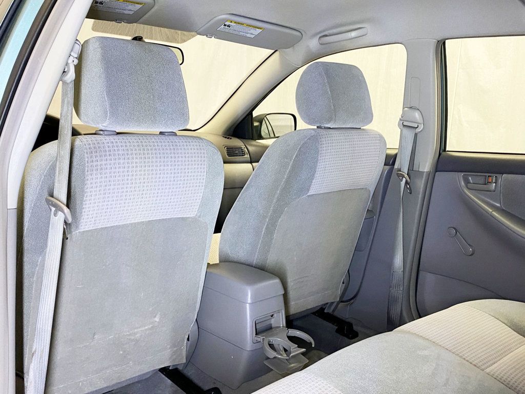 2005 Toyota Corolla 4dr Sedan CE Automatic - 22988903 - 38