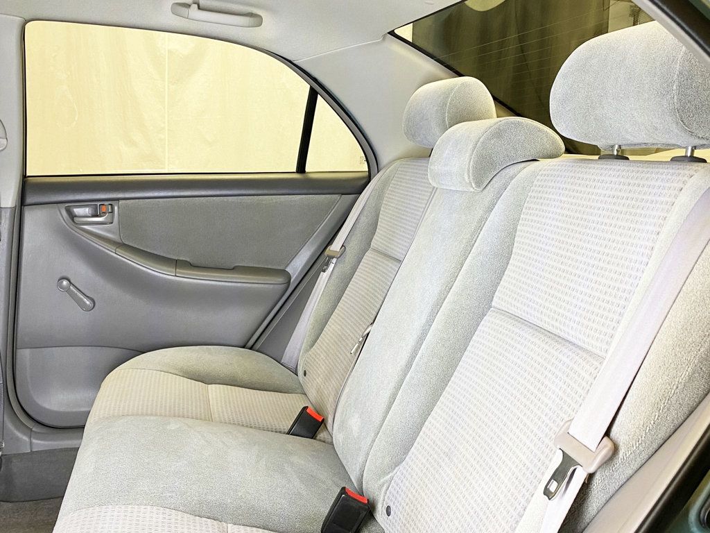 2005 Toyota Corolla 4dr Sedan CE Automatic - 22988903 - 39