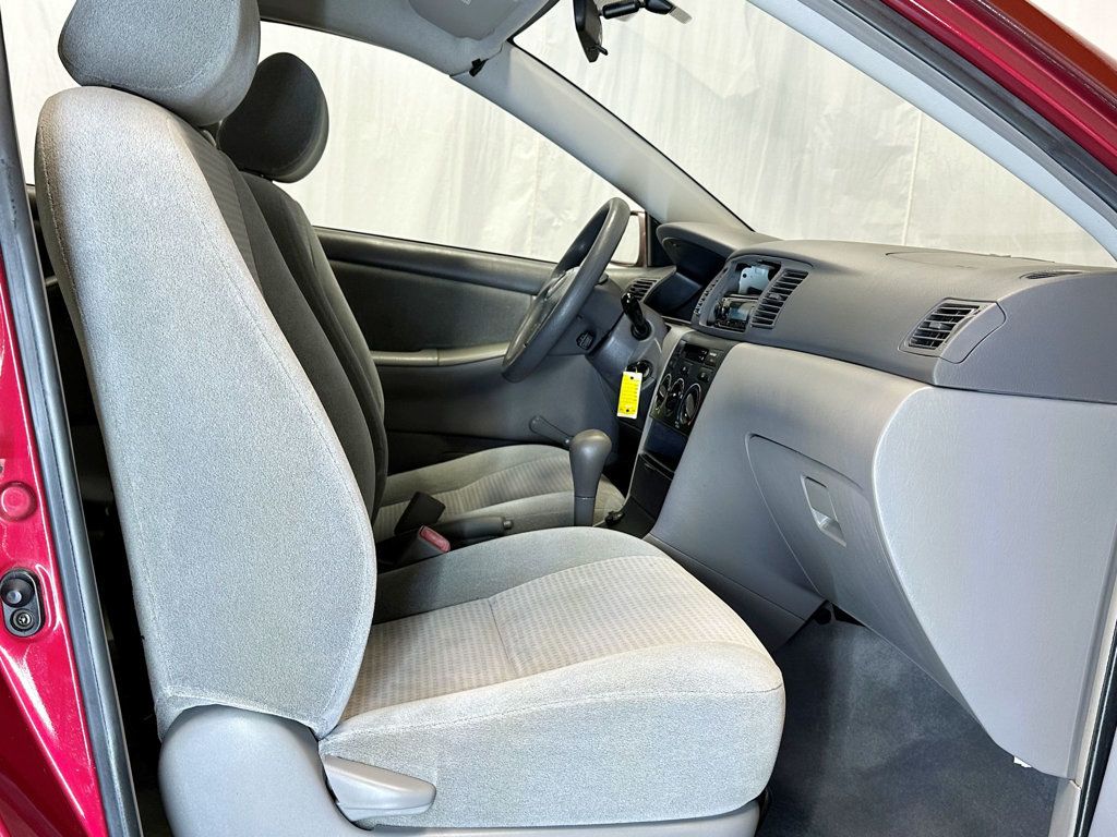 2005 Toyota Corolla 4dr Sedan CE Automatic - 23086595 - 15