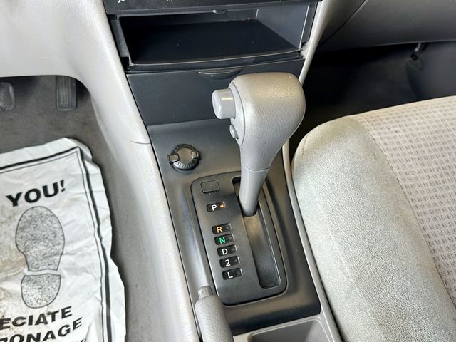2005 Toyota Corolla 4dr Sedan CE Automatic - 23086595 - 24