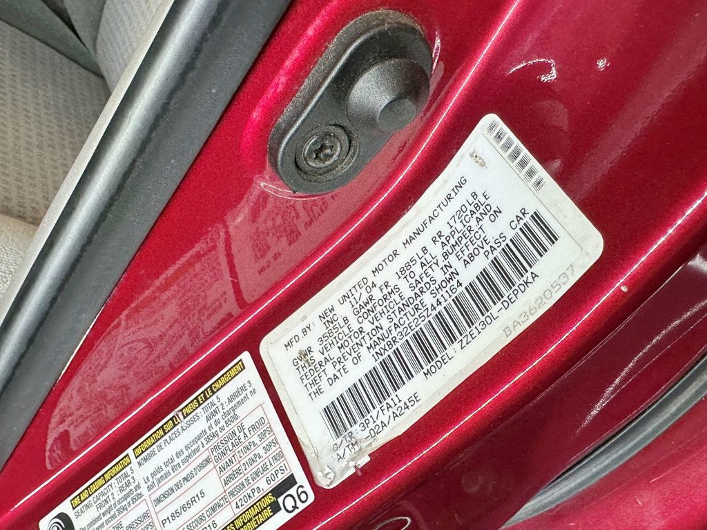 2005 Toyota Corolla 4dr Sedan CE Automatic - 23086595 - 37