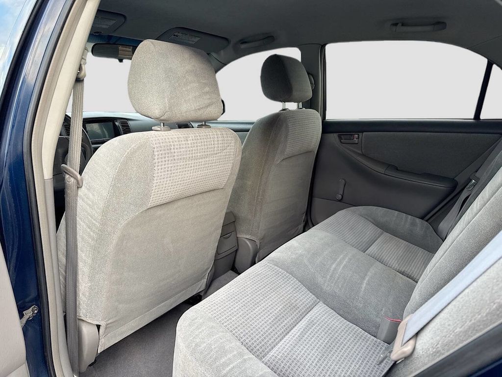 2005 Toyota Corolla 4dr Sedan CE Manual - 22963268 - 13