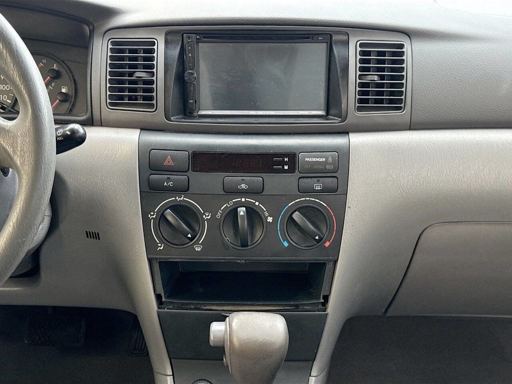 2005 Toyota Corolla 4dr Sedan CE Manual - 22963268 - 18