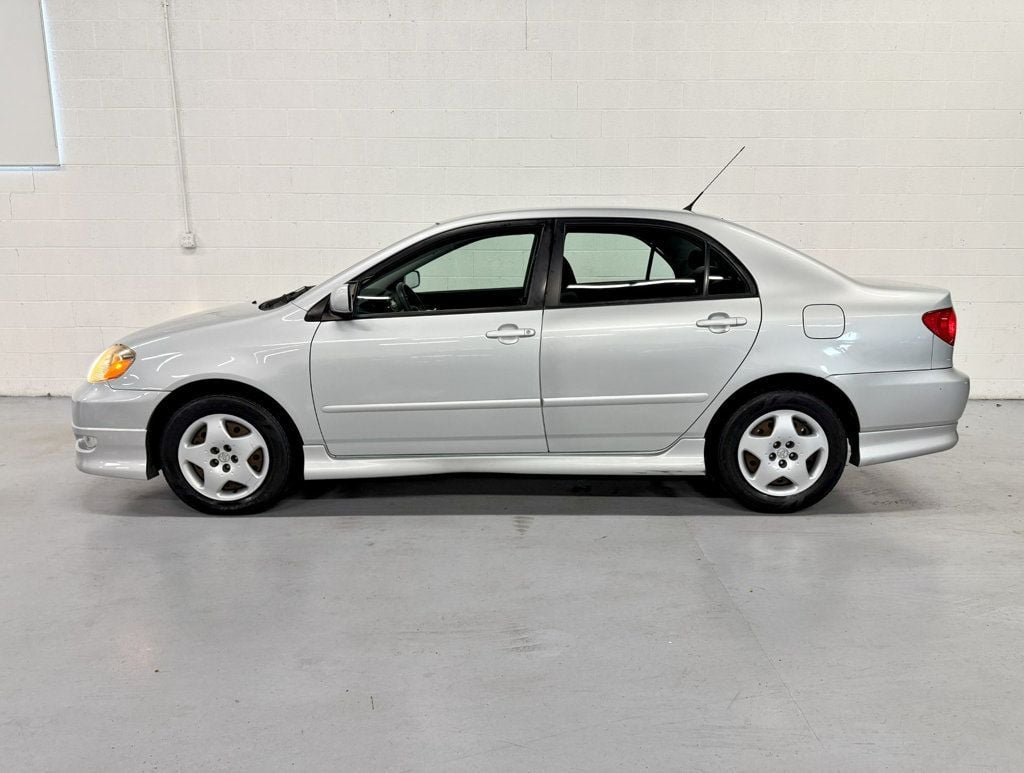 2005 Toyota Corolla 4dr Sedan S Automatic - 22668941 - 3