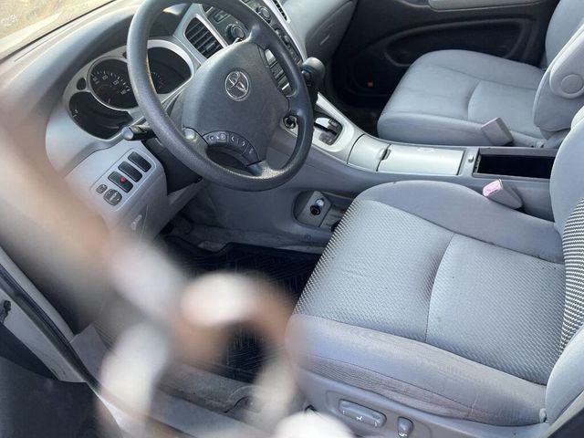 2005 Toyota Highlander  - 22992278 - 3