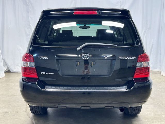 2005 Toyota Highlander 4dr V6 4WD w/3rd Row - 23068124 - 9