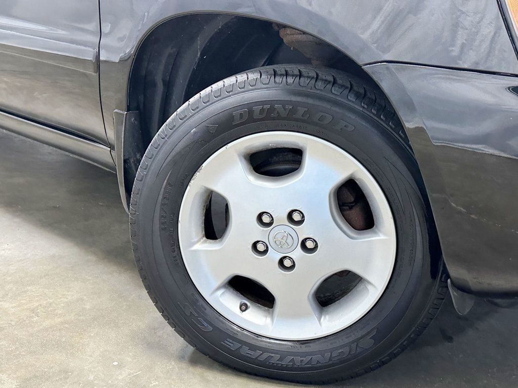 2005 Toyota Highlander 4dr V6 4WD w/3rd Row - 23068124 - 13