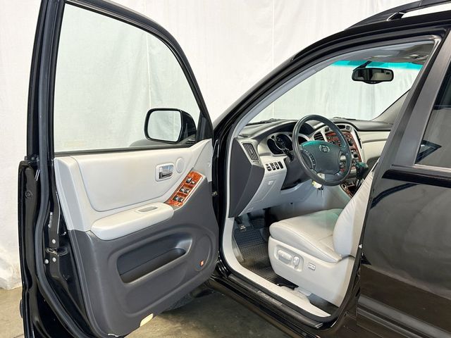 2005 Toyota Highlander 4dr V6 4WD w/3rd Row - 23068124 - 15
