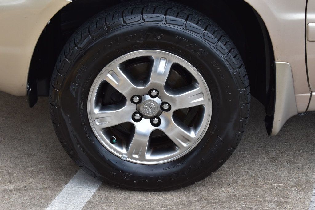 2005 Toyota Highlander 4dr V6 w/3rd Row - 22509784 - 10