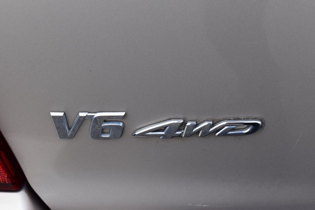 2005 Toyota Highlander 4dr V6 w/3rd Row - 22509784 - 44