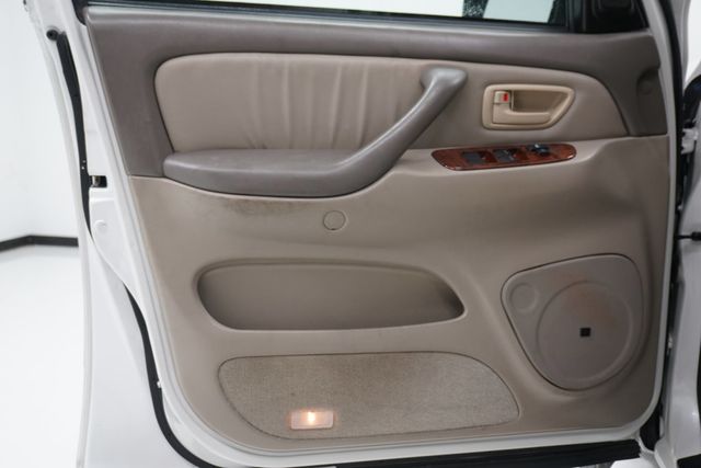 2005 Toyota Sequoia 4dr Limited - 23002591 - 15