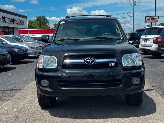 2005 Toyota Sequoia 4dr SR5 4WD - 23043799 - 1