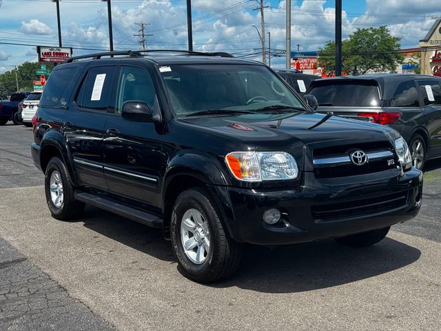 2005 Toyota Sequoia 4dr SR5 4WD - 23043799 - 2