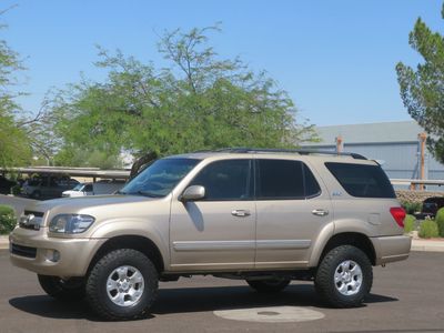 2005 Toyota Sequoia