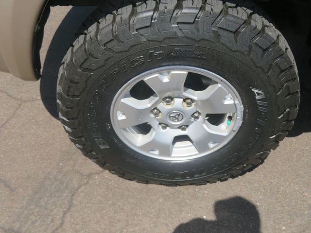 2005 Toyota Sequoia EXTRA CLEAN VERY DESIRABLE V8 SEQUOIA 3RD ROW SEAT 4X4 AZ TRUCK - 23043071 - 15