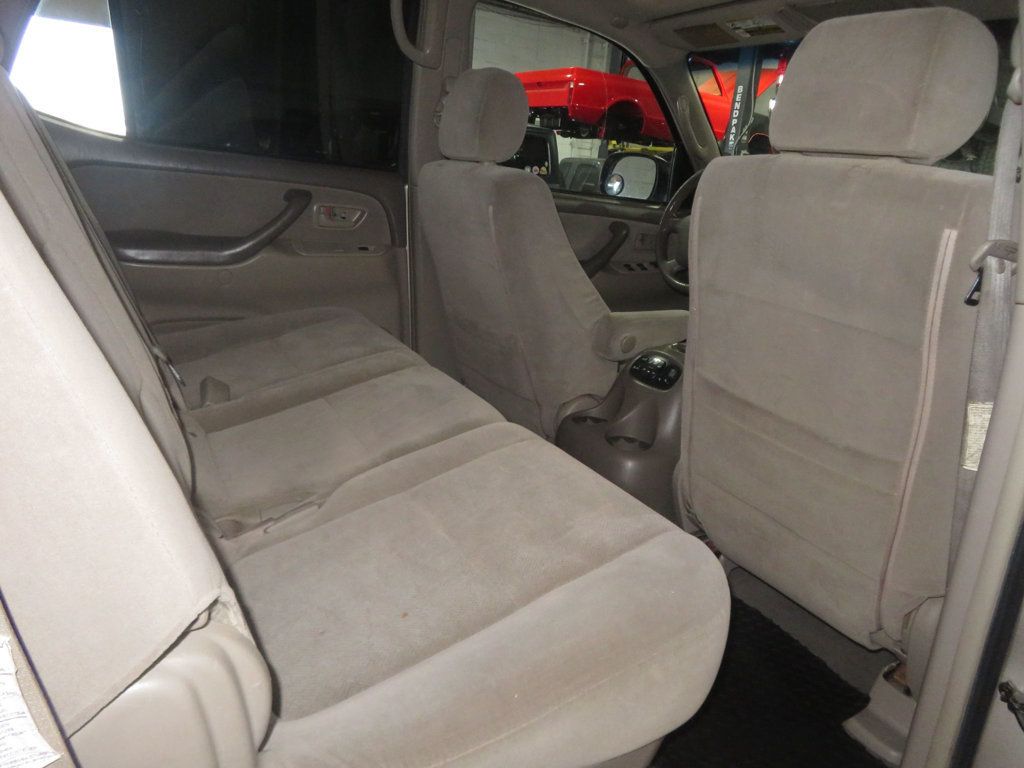2005 Toyota Sequoia EXTRA CLEAN VERY DESIRABLE V8 SEQUOIA 3RD ROW SEAT 4X4 AZ TRUCK - 23043071 - 33