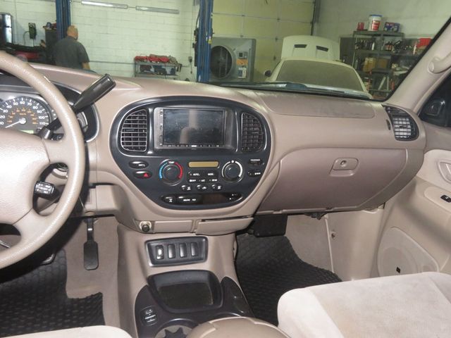 2005 Toyota Sequoia EXTRA CLEAN VERY DESIRABLE V8 SEQUOIA 3RD ROW SEAT 4X4 AZ TRUCK - 23043071 - 41