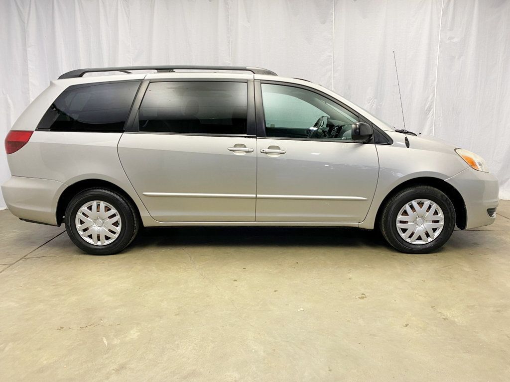 2005 Toyota Sienna  - 22685002 - 4