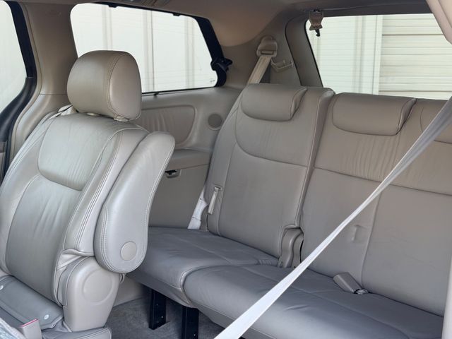 2005 Toyota Sienna  - 23062013 - 11