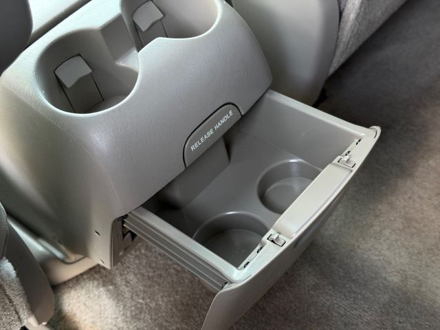 2005 Toyota Sienna  - 23062013 - 18