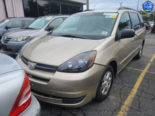 2005 Toyota Sienna
