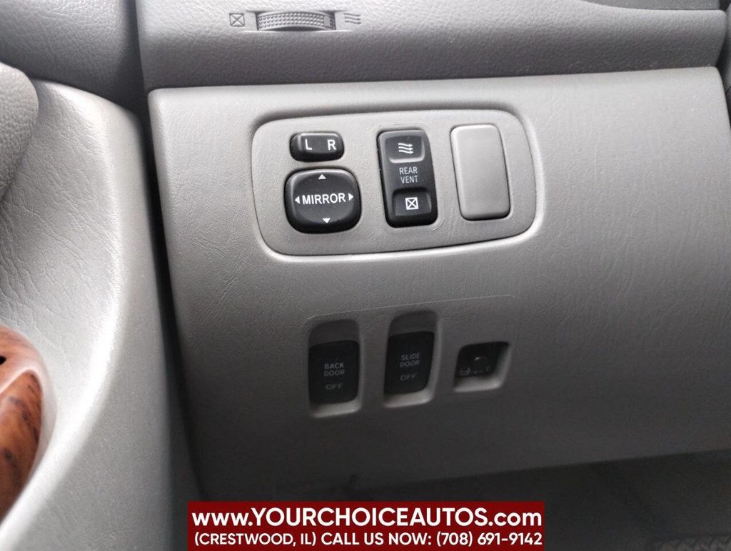 2005 Toyota Sienna XLE 7 Passenger AWD 4dr Mini Van - 22882025 - 26