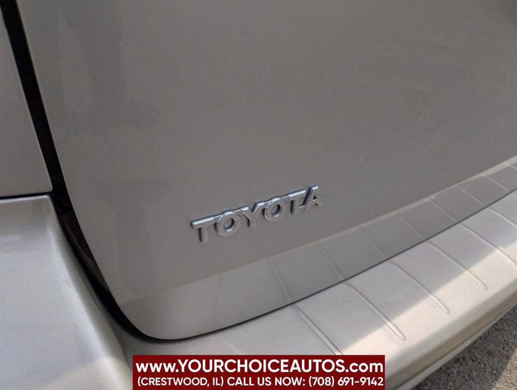 2005 Toyota Sienna XLE 7 Passenger AWD 4dr Mini Van - 22882025 - 8