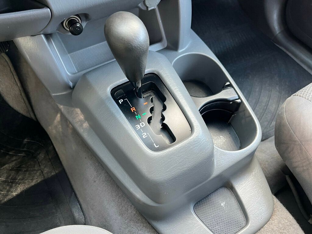 2005 Toyota Tacoma 2WD REGULAR CAB TACOMA - 22888115 - 13