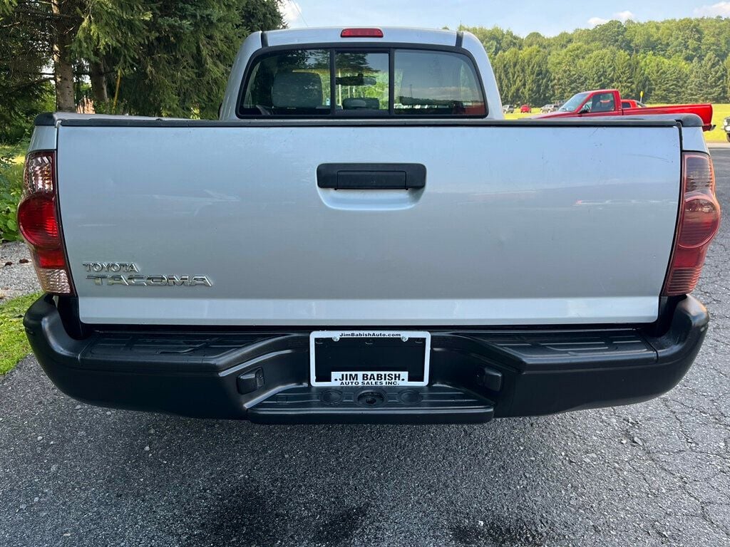 2005 Toyota Tacoma DLX photo 4