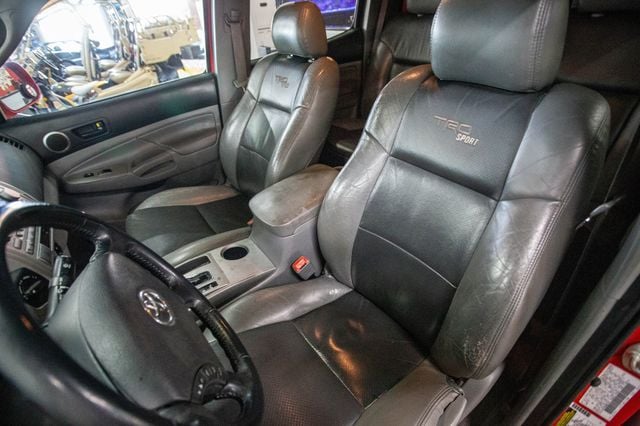 2005 Toyota Tacoma Double 128" Automatic 4WD - 22977798 - 3